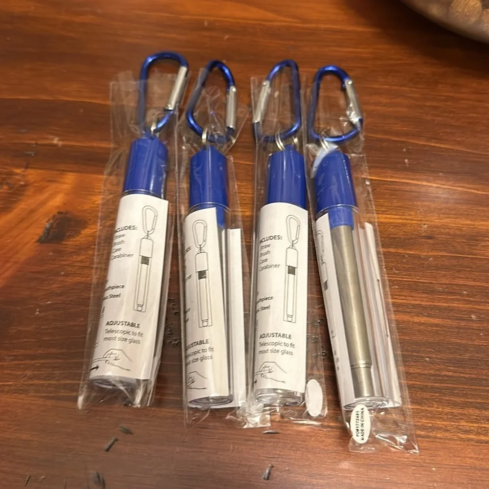 BRAND NEW Set Of Four Stainless Steel Collapsible Reusable Straws
